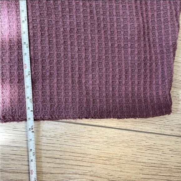 Wild Fable Purple Turtleneck Cropped Lightweight Sweater Size M - Picture 8 of 8